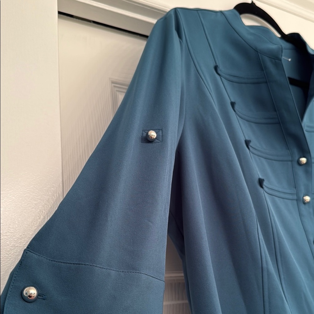 Laura Scott Woman Button Up Blouse Blue/Green Slit Sides Roll Tab Sleeve 18/20 W - Picture 2 of 7